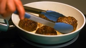 Cerafit Revolution Keramik-Pfannenset 7-teilig, 20 cm + 24 cm + 28 cm, Antihaftbeschichtung, ThermoSpeed-Induktions-Technologie, Vlies Einler inklusive, Orange