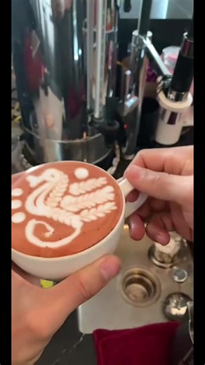 Sea Horse x3 Rosetta Latte Art: Triple Seahorse Pour