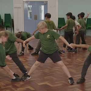 We're excited to host our first national Create Day on 11 July!🎨 Led by Blue Peter’s Mwaka Mudenda, the event celebrates a year of our Create & Learn programmes with 2,000 children across England. Sign up for our development programmes and CPDs here: https://bit.ly/43eYb5Z | Royal Ballet And Opera