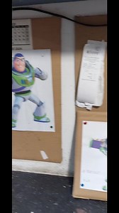 Buzz Lightyear 🚀 Piñata de cartón y papel 1,55m de altura #buzzlightyear #totheinfinityandbeyond #alinfinitoymasalla #toystory #disney #puxar #piñatatat #puñatat #piñata #pinata | Piñatatat