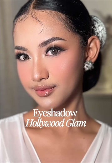 Hollywood Glam Eyeshadow Tutorial. Lanjut ke full makeup tutorialnya ganih?