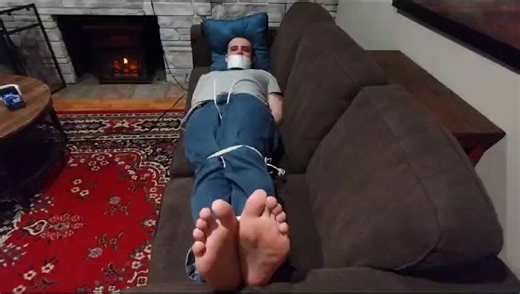 Here's the video of ME bound and tapegagged barefoot on the sofa based on the photo from last night. Enjoy! #malefeet #mensfeet #malesoles #menssoles #mentiedup #boundandgagged #gaggedmen #tapegagged #barefootmen #footfetish #malebondage #gaybondage #gaybdsm #gayfeet