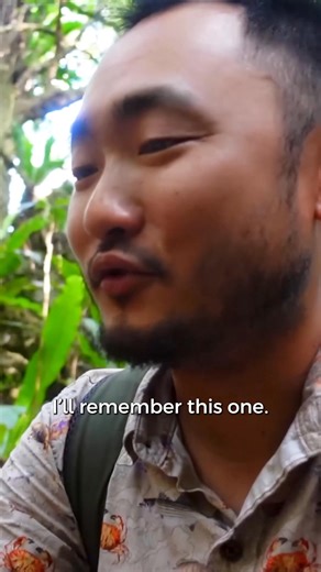 I went on a coconut crab hunt! 🦀 #CoconutCrab #FoodAdventure #NiueEats #SeafoodHunt #LocalCuisine #ExploreNiue #WildFood #NatureExperience #TravelTales #CulinaryJourney | Outdoor Chef Life
