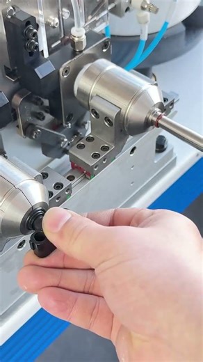 Dual-station multi-ring automatic assembly of product seals #SealRingAutomation #SealRingAssembly