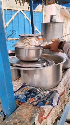 Sonali Behera on Instagram: "Thanda thanda page garam garam Edli 🤤🤤#viralreels #trending #minivlog #instagram"