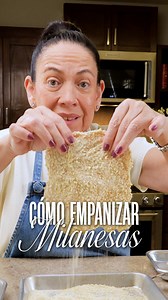 Por si tu mamá no te enseñó, así se empanizan las milanesas. | Milanesa De Pollo