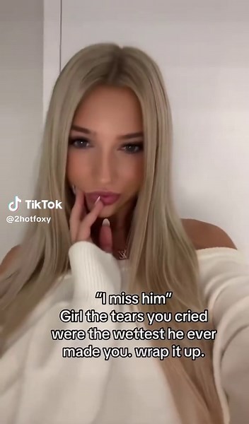 Sweet cheeks (@2hotfoxy)’s videos with original sound - Kartier