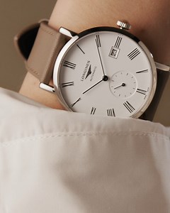 THE LONGINES ELEGANT COLLECTION, a modern elegance combined with straps made of innovative materials. #EleganceisanAttitude #LonginesElegant #Spring | Longines