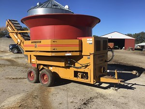Haybuster H-1100 Big Bite Tilt Tub Hay Grinder | Agriculture
