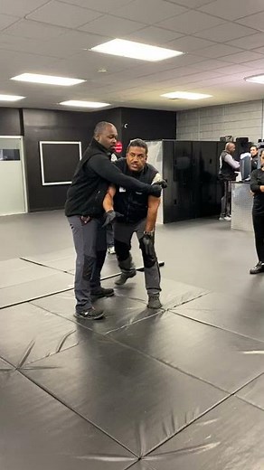 Jiu Jitsu vs. Karate Takedown?