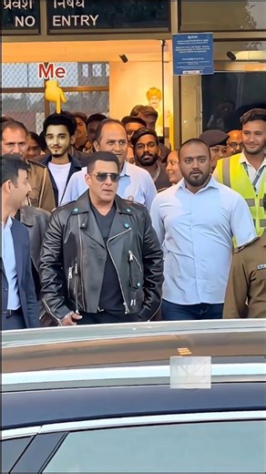 Finally meet up with salman khan 😱me kidhar hu. sahil sk ff