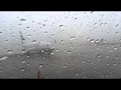 Microburst hits O'hare airport