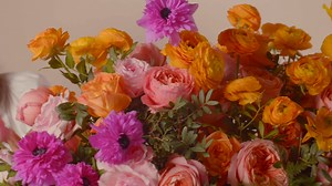 The latest Design Tutorial features stunning blooms from Rosaprima and Floraprima. Floral design by Ana Vivas. See the full design tutorial in our latest issue or on our website.#rosaprima #floraprima #floristsreview | Florists' Review | Facebook