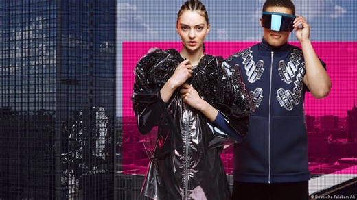 Smart textiles: A crossroads where art meets technology