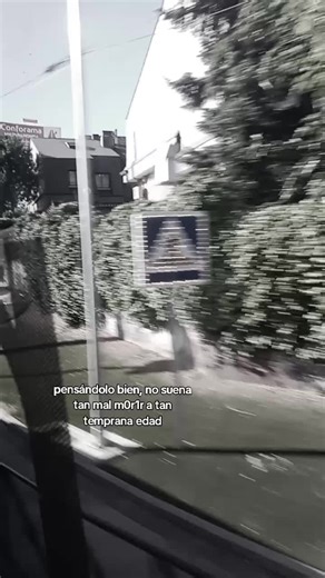 Videos de . (@sinombre.168) con “childhood - daniel.mp3 & Zamaro”