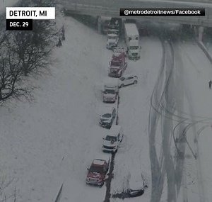 Bomb cyclone spawns blizzard, tornadoes, rare seiche from Midwest to Northeast
