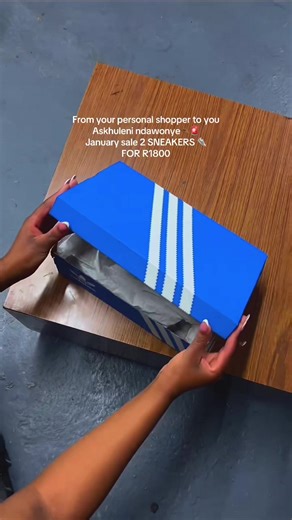 FROM YOUR PERSONAL SHOPPER TO YOU🤏🏾❤️ JANUARY SALE🚨🚨ANY 2 SNEAKERS.FOR ORDERS CONTACT ME ON WHATSAPP MY NUMBER IS IN THE BIO #JANUARYSALE2026#fyp #tiktoksouthafrica🇿🇦🇿🇦 #ASkhulenindawonye #yourpersonalshopper