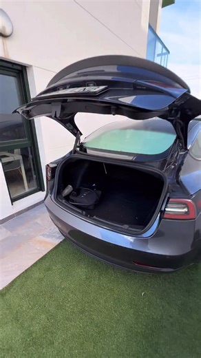 It’s more convenient through the power bank | YURA VIKA TESLA