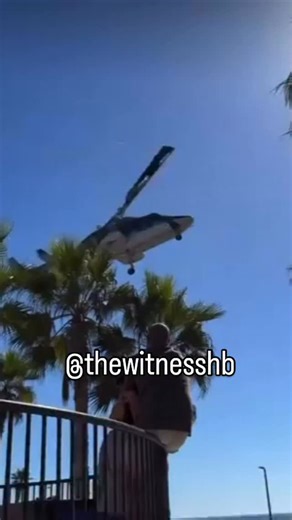 @thewitnesshb on Instagram: "🚨WARNING GRAPHIC: Breaking!!!🚨 An incredible perspective 🙏 Helicopter suffers mechanical failure during approach for Car n Copters in Huntington Beach…. . Shrapnel sent flying across adjacent parking lots, across PCH and against The Hyatt. As per early witnesses: Pilot appeared to walk away, one child struck with shrapnel across PCH(Hyatt Hotel). Five have been transported to nearby hospitals. 🎥 @oceric #cityofhb @thewitnesshb #huntingtonbeach #mainstreetusa #sur