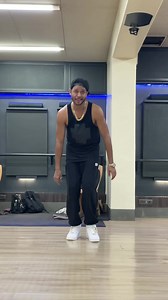 Jugnu ( Girls Part Choreo ) 🔥 Taught this in 35 mins today at @missmalini ‘s Girl Tribe Workshop ❤️🔥 The girls were quick to grasp and I had such a great time ! Probably my first workshop of 2021 😄 . Thx @maliniagarwal and team for the love ❤️❤️❤️ Download Girl Tribe App Guys ❤️ | Melvin Louis