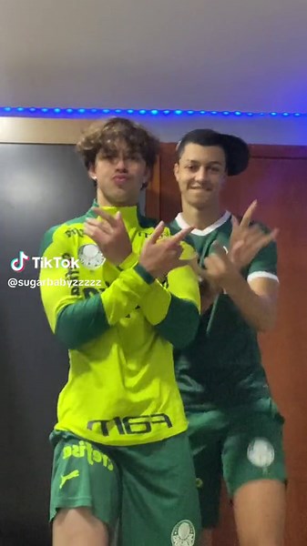 Vem Novinho: A Dança do Funk Brasileiro