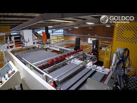 Goldco Centurion 4000 Bulk Palletizer - Empty Aluminum Beverage Cans