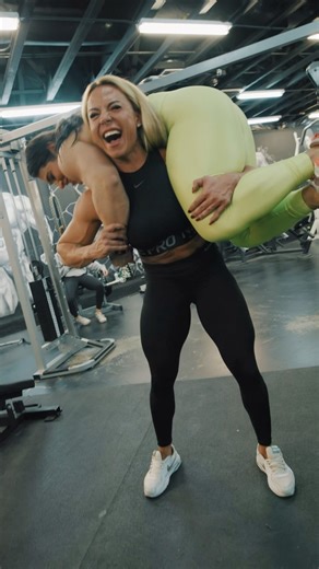Amanda Machado | 📍 @theliftfactory #wpd #womensbodybuilding #womensphysique #femalebodybuilder #femalebodybuilding #brazilian #fisicoculturismo | Instagram