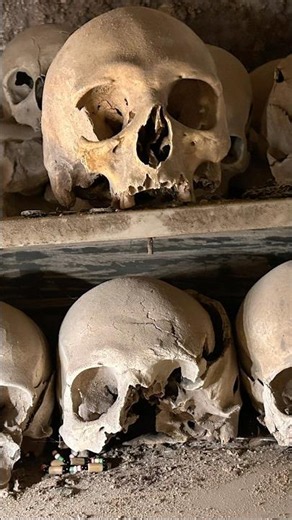 Vacation day 13: Cimitero delle Fontanelle