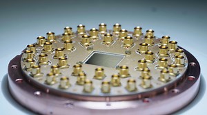 Von Katzen- und Quantensprüngen – Ein neuer Supercomputer soll in Zukunft Tierversuche unnötig machen und Krebs heilen