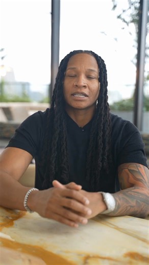 Starting a Salon Suite Business is the Most Slept on Business Model! In fact, this business is expected to explode in 2025. Because this is one of the only business models that: - You set up once and reap the benefits forever after - Your tenants pay YOUR rent - Tenants are BEGGING to lease from you But even better... Beginners with no experience are getting started everyday After being in this industry for over 10 years, I want to give you all of my trade secrets for FREE! Click the link below 