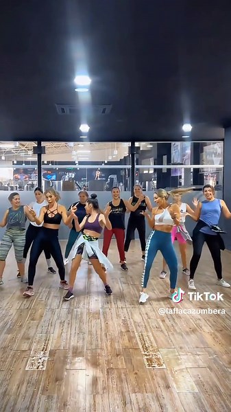 Coreografía de Zumba: ¡Y Qué Fue! con Don Miguel