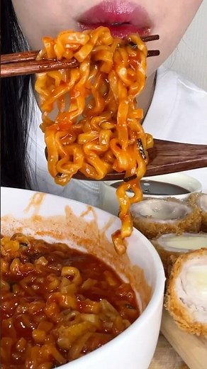 불닭볶음탕면이랑 돈가스🔥