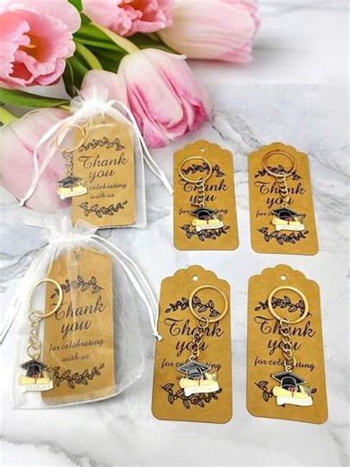 20pcs Graduation Commemorative Keychains - Metal Inspirational Keychains With Thank You Cards, Unisex 2026 Graduation Keychains Suitable For Various Graduation Occasions, Carnival Themed Special Function Souvenirs, Rectangular Cute Alloy Oil Drop Graduation Cap Keychains, Graduation Ceremony Gifts, Graduation Season Gifts | SHEIN