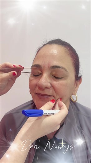 #cliniclavidaisbeautiful #draniuvys | Clinic Skincare