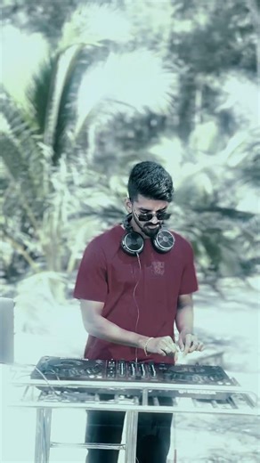 Beach side live mashup