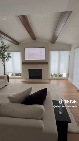 Transforming homes into stylish sanctuaries with our cutting-edge solar roller shades, perfectly installed by Shade City Blinds. Immerse yourself in natural light and experience the eco-friendly beauty of these energy-saving window coverings. Step into a world where functionality meets elegance, and let the sun-kissed vibes of your dream space begin. Discover the shade revolution with Shade City Blinds! #HomeDecorInspo #ShadeCityBlinds #WindowCoveringGoals #blinds #style #shades #elegant #Transf