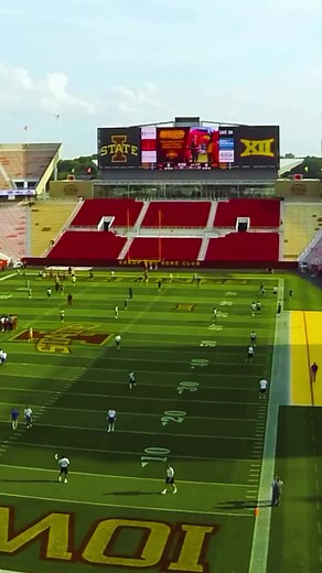 Nothing better…. #cyclonefootball