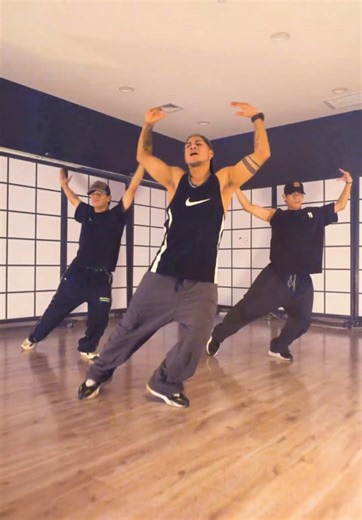 Coreografías de Reggaeton para Estar Soltera