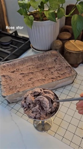 Homemade Nutella Ice Cream | The Easiest Creamy Ice Cream Recipe Without a Machine 🍫🍦 #explore #f...