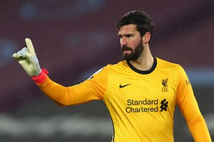 Micah Richards’s 5-word reaction to Alisson goal for Liverpool