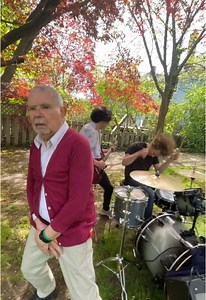 Funny Rock Music Memes Featuring Drummers and Guitarists