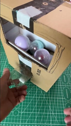 夏休みの工作：ダンボールガチャの試作