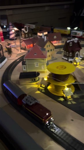 Marklin Ee 3/3 PTT posttrein op de H0 baan!