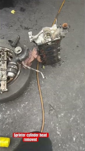 Mercedes Sprinter cylinder Head Removal