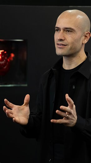 Rome Airports on Instagram: "Six hearts. Six heartbeats. One shared humanity. 🫀 At Rome Fiumicino Airport, art becomes part of the journey. Apparato Circolatorio, the new immersive installation by @jago.artist, now welcomes travelers at Terminal 1 with an emotional experience that transcends borders ✨ Six red ceramic hearts, arranged in a circle and pulsing with light, embody the universal values that connect us all: empathy, courage, memory, hope, equality and hospitality. 🎨 Each heartbeat is