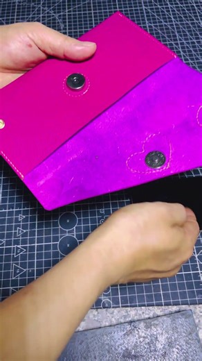 #handmade Women's wallet box for phones, money