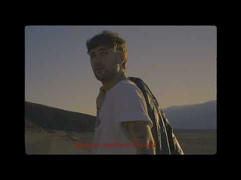 Dani Fernández - Perdón por no llamar (Lyric Video Oficial)