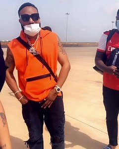 Touch down in Cape Verde 🇨🇻..lace ur dancing 🕺 💃 shoes 👞 it’s gonna be blazing all through @ All Star show tonight BMK | kcee