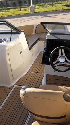 Check out our 2026 Sea Ray SPX 210 that is in fact FULLY Loaded. | MarineMax Dallas