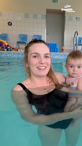 Nie przegapcie ważnej rozmowy o samoratownictwie niemowląt – temat, który powinien znać każdy instruktor pływania i rodzic maluszka. 📢 Darmowy LIVE – 12.02 (środa) o 19:30! 🎥💦 👉 Dołącz do wydarzenia i bądź z nami na żywo! https://fb.me/e/52Ej07n4c | Szkoła Pływania Fregata Swimming